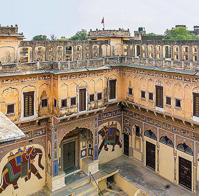 6 Days Delhi Jaipur Pushkar Mandawa Tour